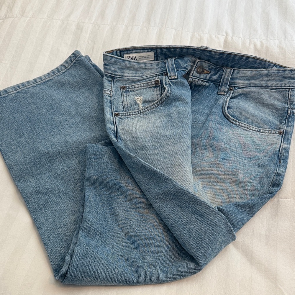 Zara Faded Blue Denim Jeans